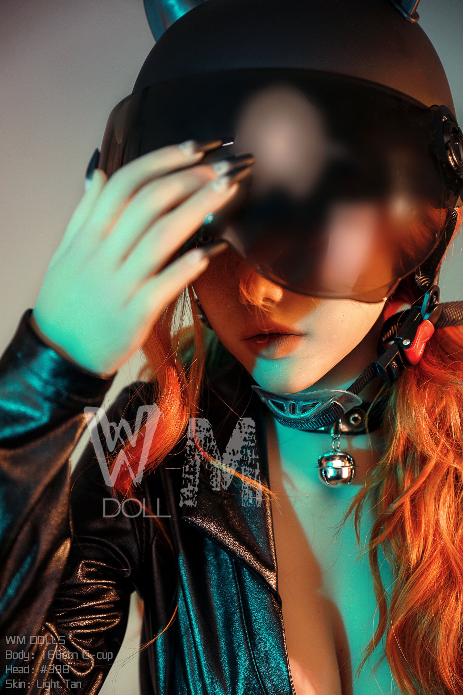 Caitriona 5'5'' / 166 cm