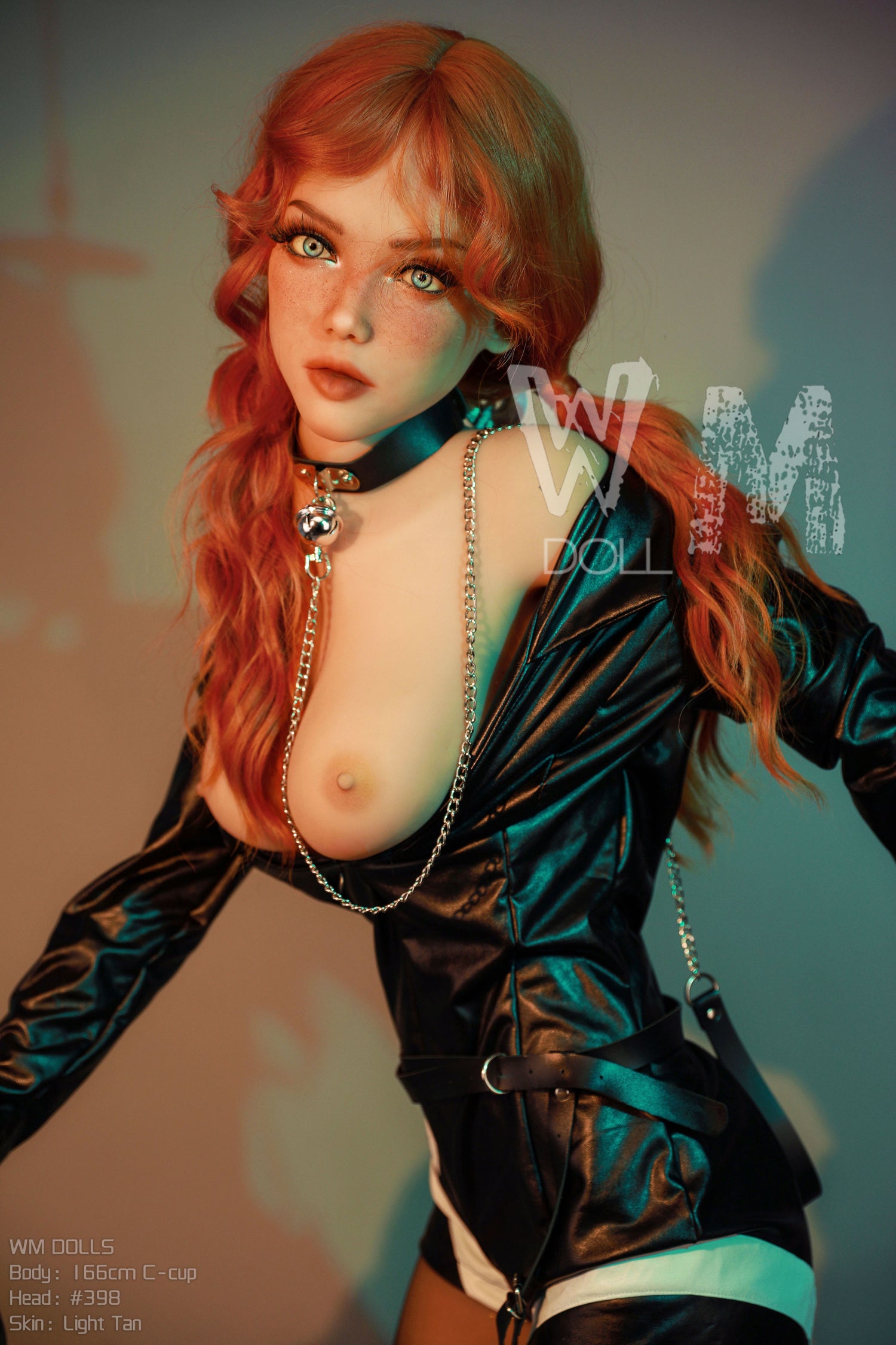 Caitriona 5'5'' / 166 cm