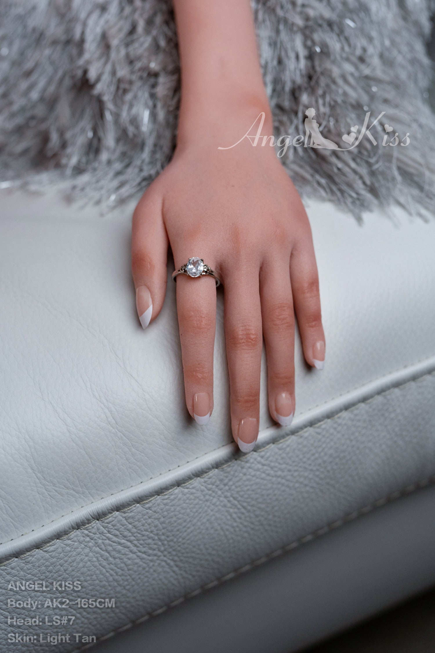 AK Yoshi 5'4 / 165 cm