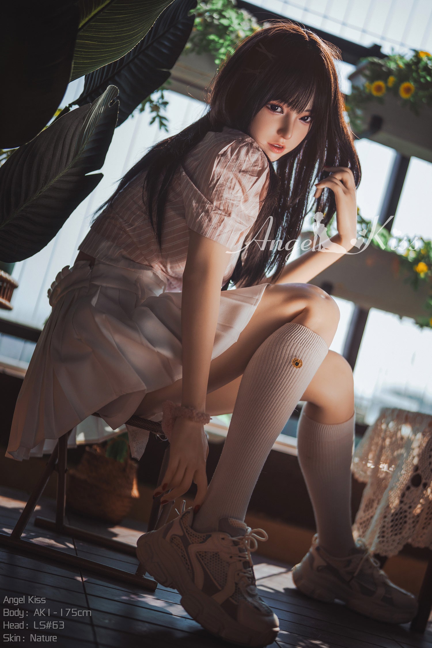 AK Junko 5'8 / 175 cm