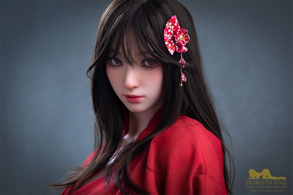 IT Miyuko 5'4 / 165 cm