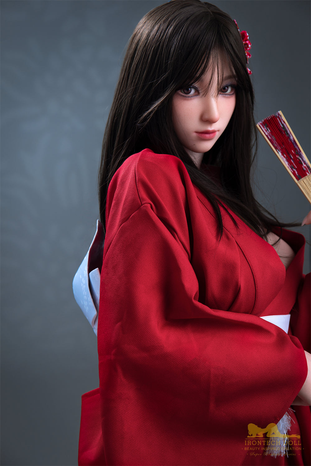 IT Miyuko 5'4 / 165 cm