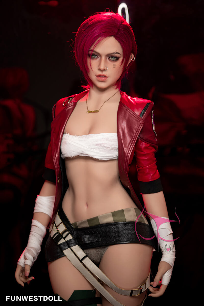 FW  Sophiemina 5'2 / 157 cm