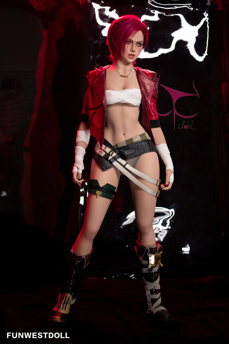 FW  Sophiemina 5'2 / 157 cm