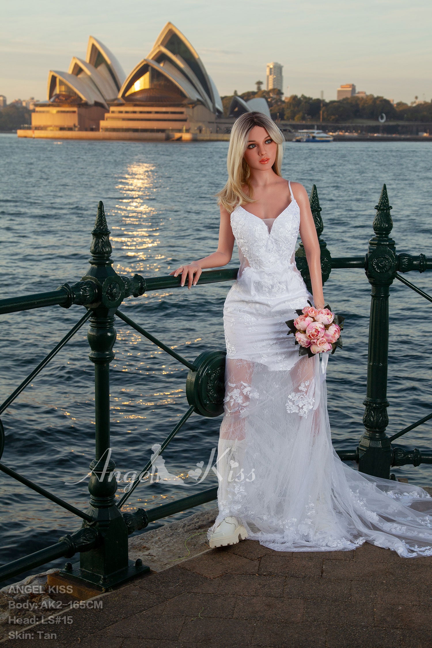 AK Anastasia 5'4 / 165 cm