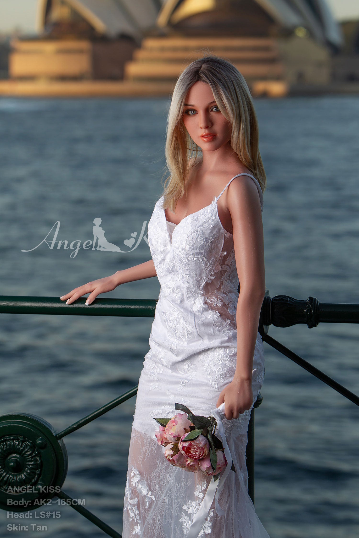 AK Anastasia 5'4 / 165 cm