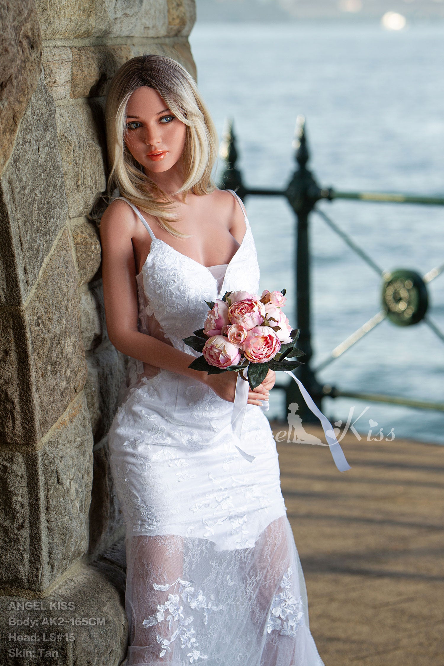 AK Anastasia 5'4 / 165 cm