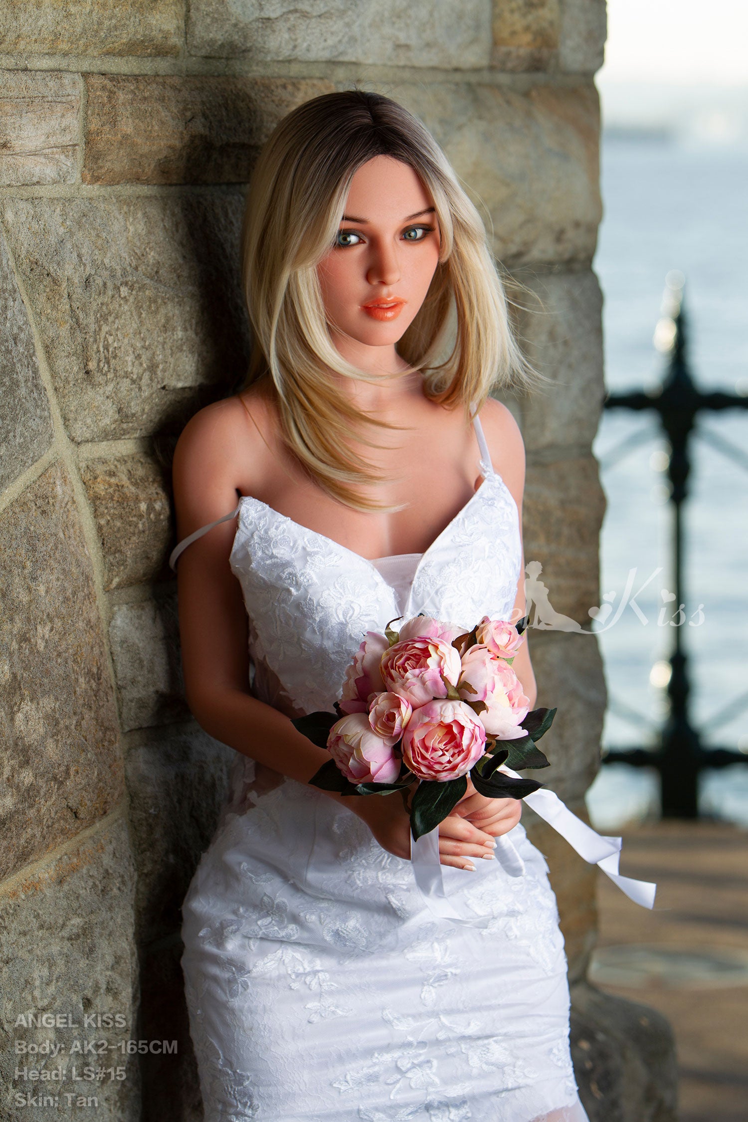 AK Anastasia 5'4 / 165 cm