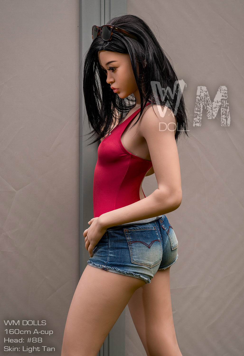 America 5'2 / 160 cm